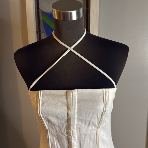 Edikted Corseted Pleated Mini Dress SZ Small - Picture 8 of 12